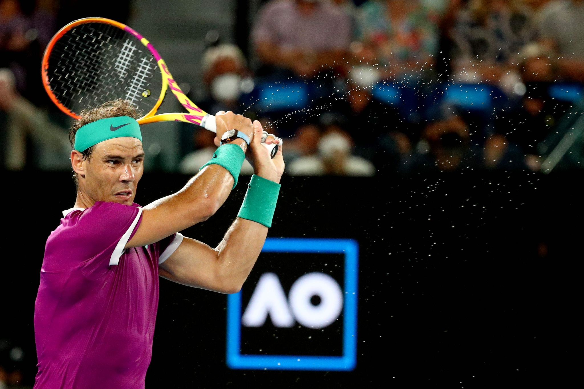 米兰体育官方网站-澳大利亚网球队翻盘意大利网球队，纳达尔爆发神勇的简单介绍