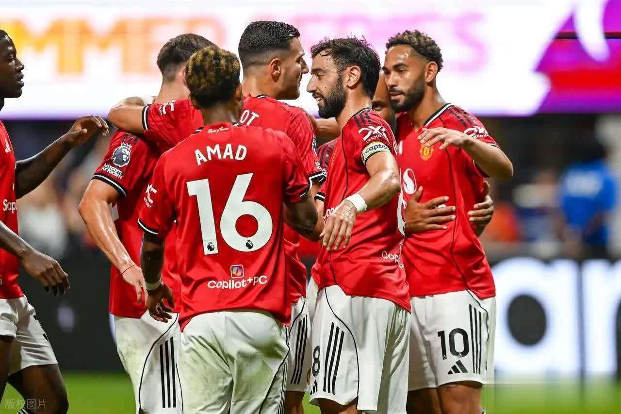 曼联险胜美国,格列兹曼高光表现 曼联险胜美国,格列兹曼高光表现