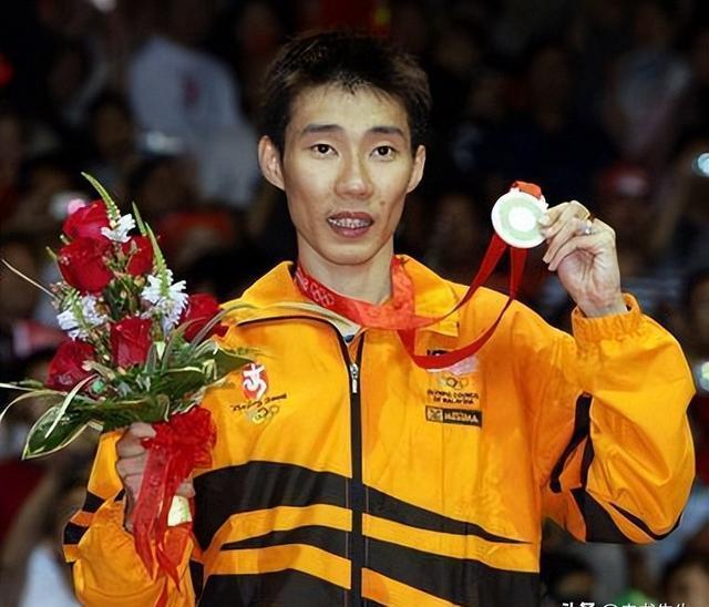 关于日本羽毛球队险胜印尼羽毛球队，李宗伟打破历史纪录的信息