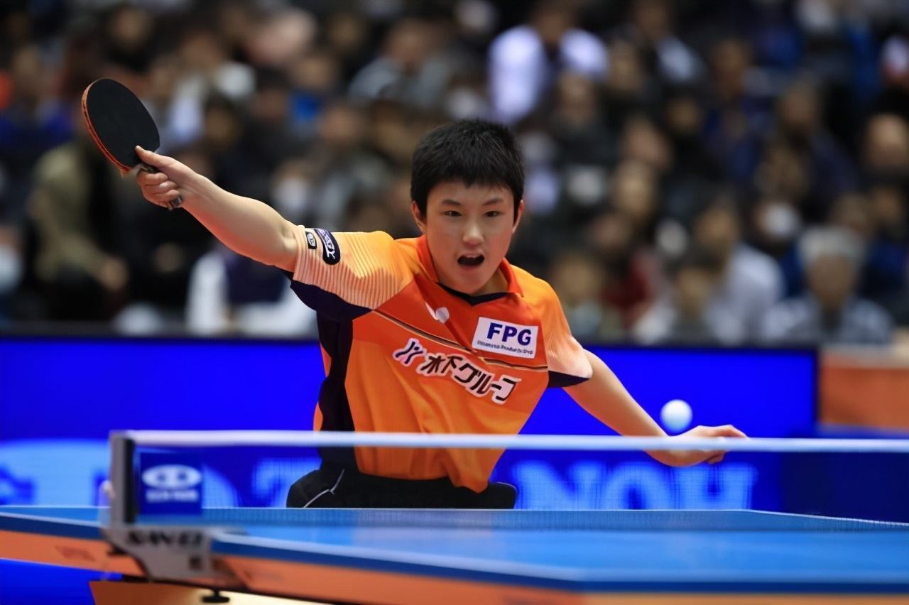 包含比利时乒乓球队横扫韩国乒乓球队，奥恰洛夫爆发神勇的词条
