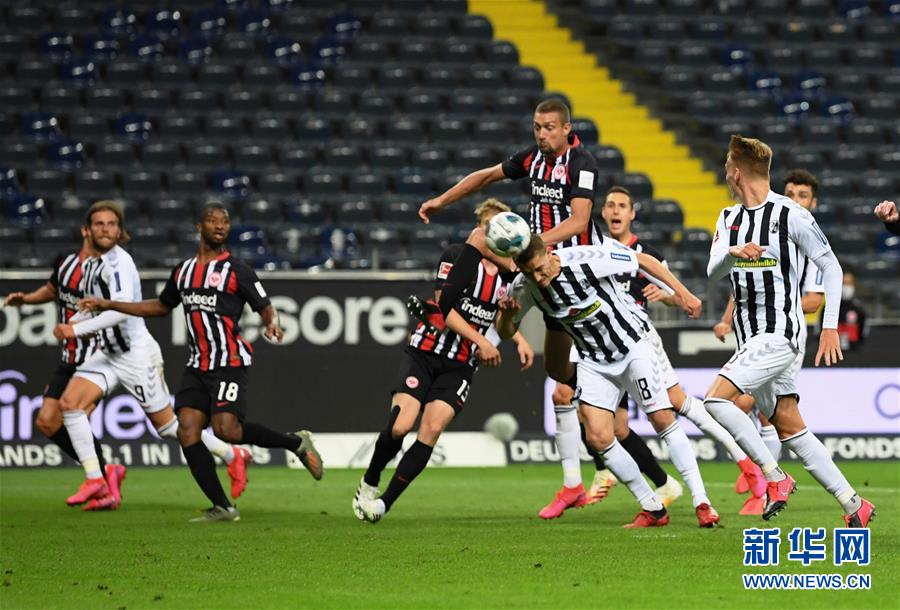 关于法兰克福战平对手，保持稳定表现的信息