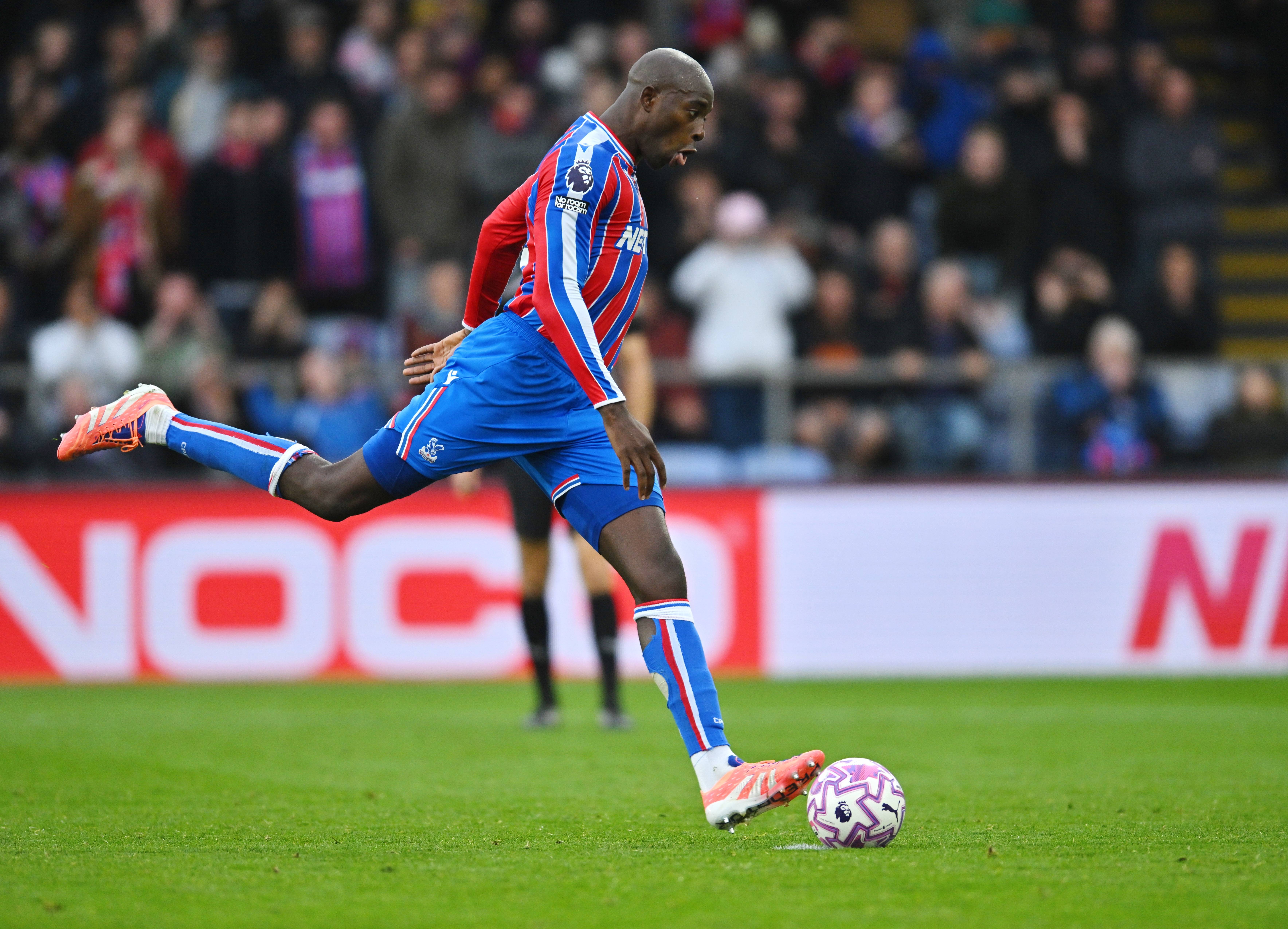 ac米兰-伯恩茅斯主场艰难击败对手，保持不败战绩的简单介绍