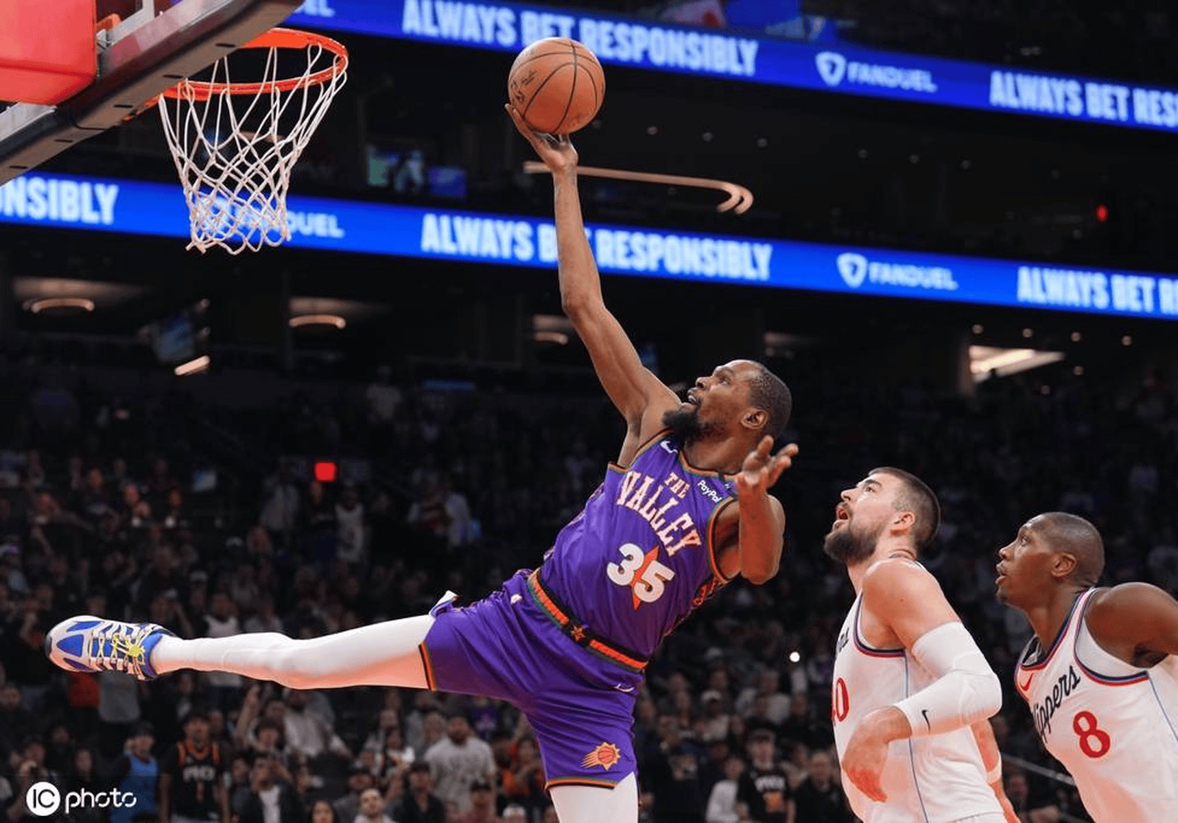 米兰体育app入口-包含勇士轻取快船，杜兰特状态火热的词条