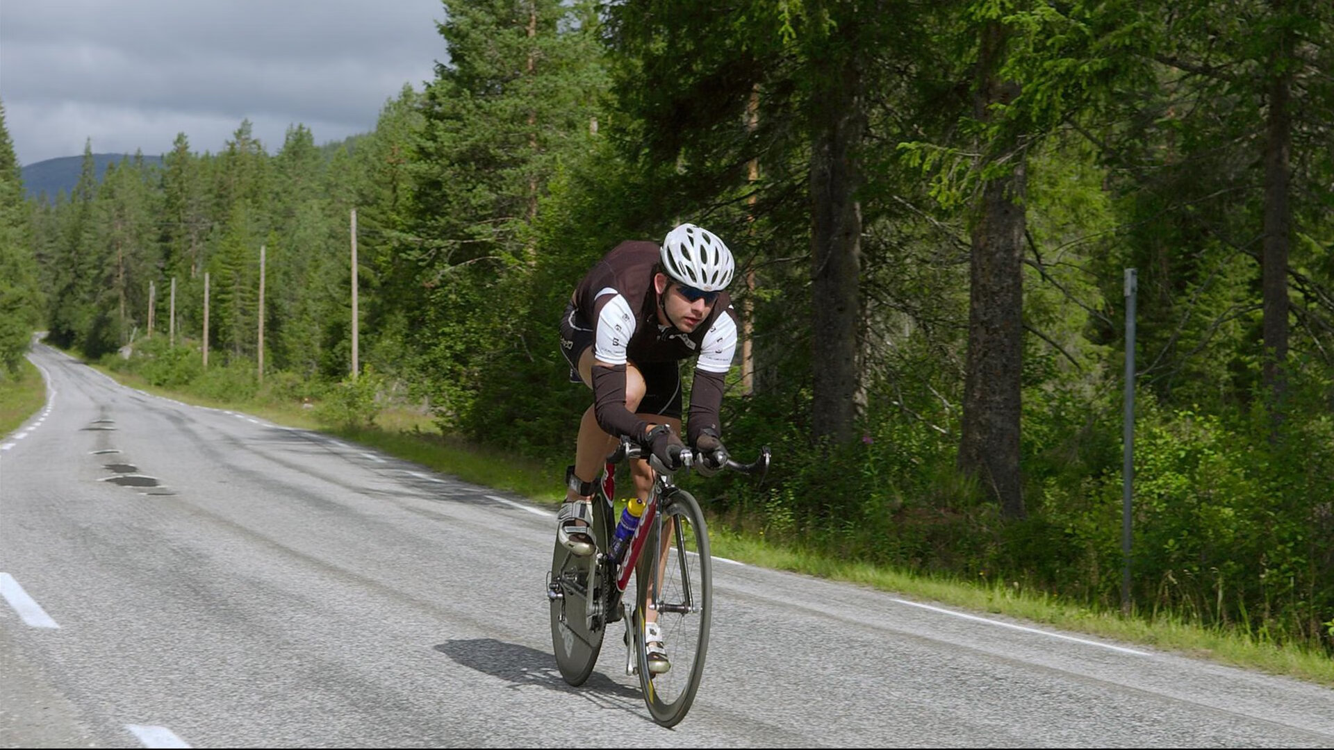 英超争冠焦点战，巴西关键战突围亚特兰大